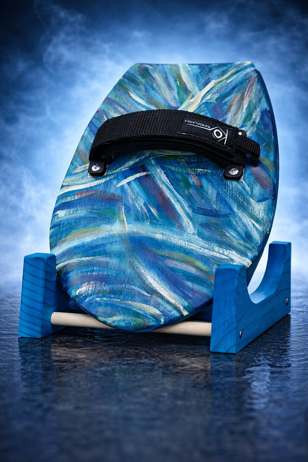 KōV Desk 40 degree Handstand